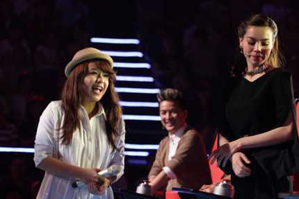 'Ngưỡng mộ cách Hồ Ngọc Hà đạp trên búa rìu dư luận'