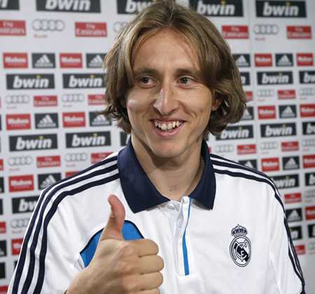 Học trò mới của MOU: J.Cruyff, Boban hay DJ nổi tiếng?