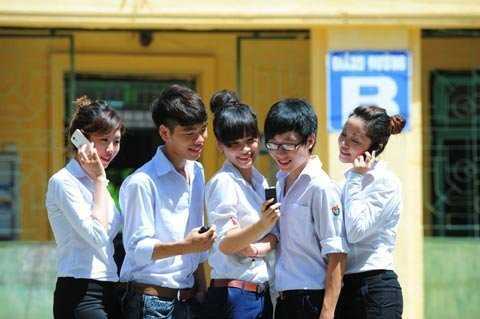 Vinaphone khuyến mại lớn cho học sinh, sinh viên