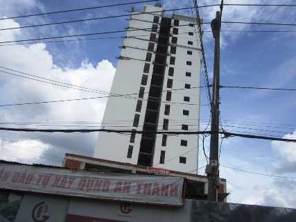 2 tai nạn thương tâm ở một chung cư giữa Sài Gòn