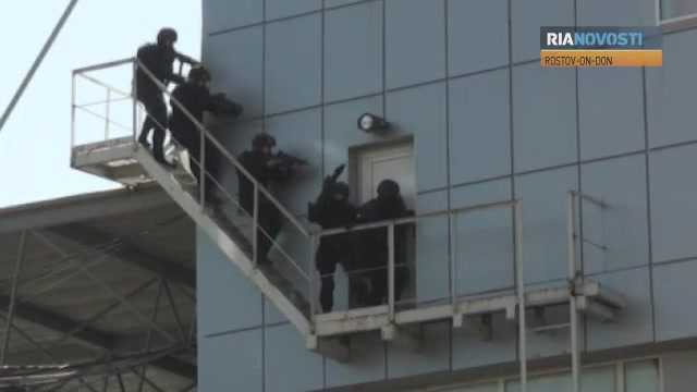 Xem đặc nhiệm Nga 'giải cứu con tin'