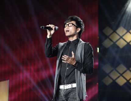 Vietnam Idol: Thí sinh hát khiến Mỹ Tâm thấy yêu