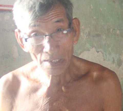 Xem mặt tỷ phú Việt ở nhà nát, đi chân đất, kéo xe bò