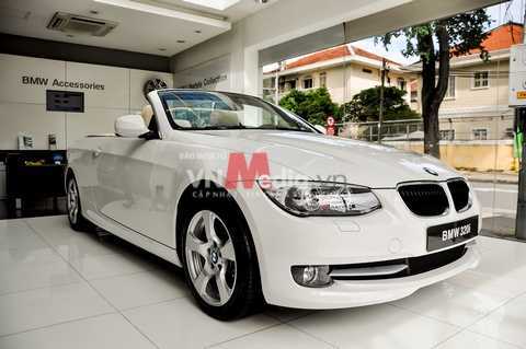 Hàng hiếm BMW 320i chỉ dành cho dân chơi về Việt Nam
