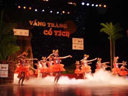 Dành 2,5 tỷ đồng cho trẻ nghèo dịp Tết Trung thu 2012