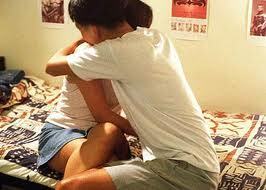 Bị vợ tố, chồng lãnh án tù vì 'quan hệ' trước tuổi