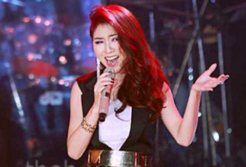 Hiện thân sự gợi cảm, nồng nàn trên sân khấu The Voice