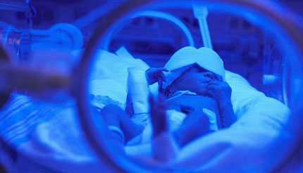 Hai bé sơ sinh tử vong do lồng kính nhiễm virus