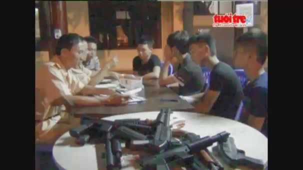 Bị bắt vì nghịch quá đà