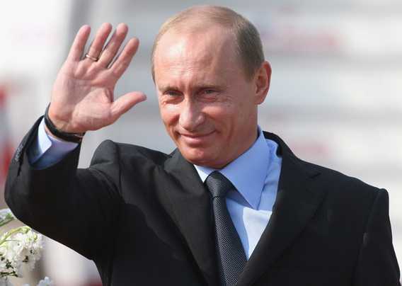 60.000 người diễu hành mừng sinh nhật ông Putin