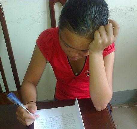 Giải cứu hai thiếu nữ xinh đẹp bị lừa bán cho nhà nghỉ