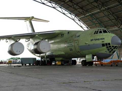 Video, ảnh: Nga sắp có máy bay siêu vận tải cải tiến