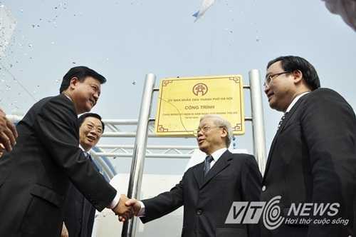 Thông xe cầu vòm đầu tiên ở Hà Nội