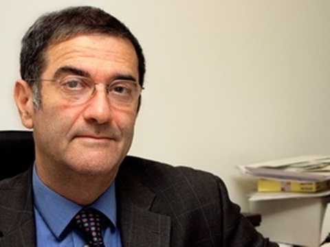 Pháp và Mỹ 'chia nhau' Nobel Vật lý