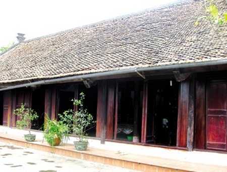 Lạ lùng ngôi nhà xây trong một đêm