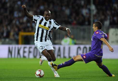 Những đại gia bóng đá từng ngập trong nợ nần