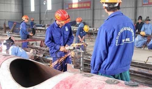 'Đi làm không thu nhập': Lao động lao đao kiếm sống