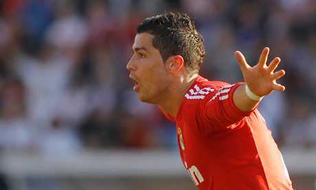 Giống Messi, Ronaldo sẽ xuất sắc nhất lịch sử Real?