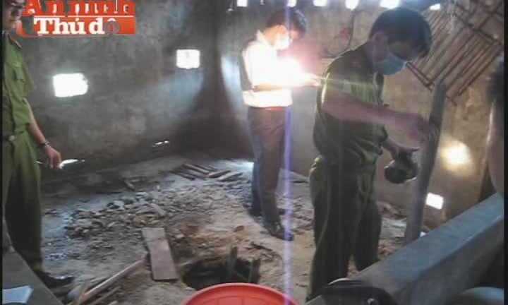 Cận cảnh miệng hố biogas chứa vàng, 'nuốt' 2 mạng người