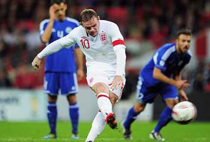 Roy Hodgson tiếp tục treo thưởng cho Rooney