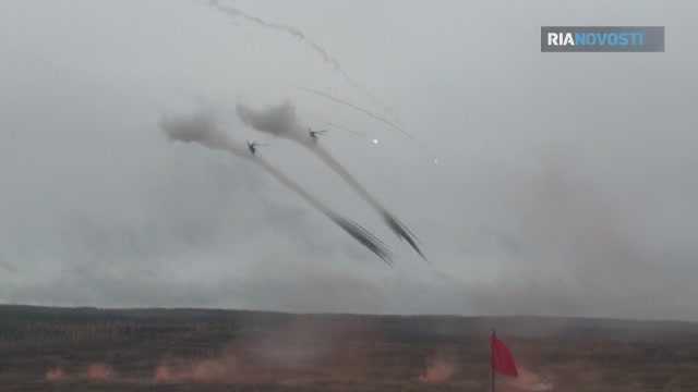 Video: Quân đội Nga diễn tập tiêu diệt đối phương