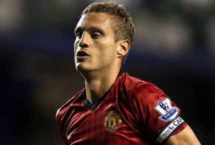 Đến Nga, thủ quân MU vượt lương Ronaldo, Messi