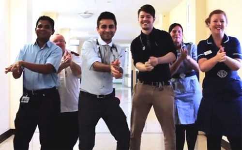Bác sĩ nhảy Gangnam style gây 'bão'