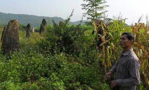 Bí ẩn khu mộ cổ mai táng Quan Mường