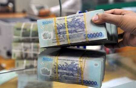 Lãi suất 'khủng' 30%/năm: Béo bở hay chiêu lừa?