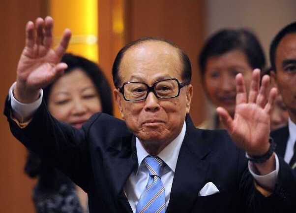 Làm con tỷ phú có dễ?