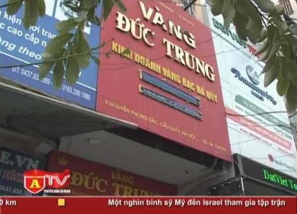 Tống tiền tiệm vàng, cưỡng đoạt tài sản