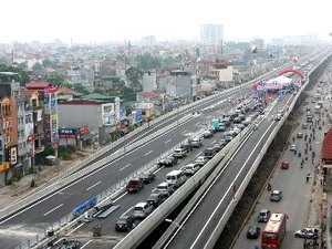 Video: Thông xe đường trên cao hiện đại nhất VN