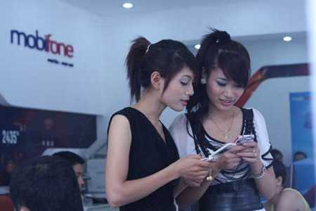Nâng cao trình độ tiếng Anh qua SMS