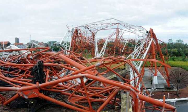 Nam Định: Khắc phục đổ tháp truyền hình