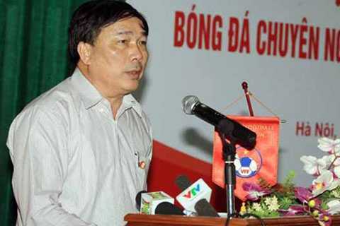 Các ông bầu đau đầu vì kinh phí dự V-League 2013