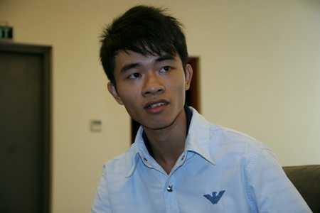 Nam sinh trượt đại học chế tạo máy chống điện giật