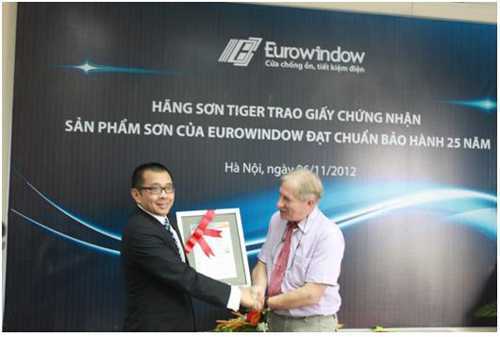 Dây chuyền sơn của Eurowindow đạt tiêu chuẩn