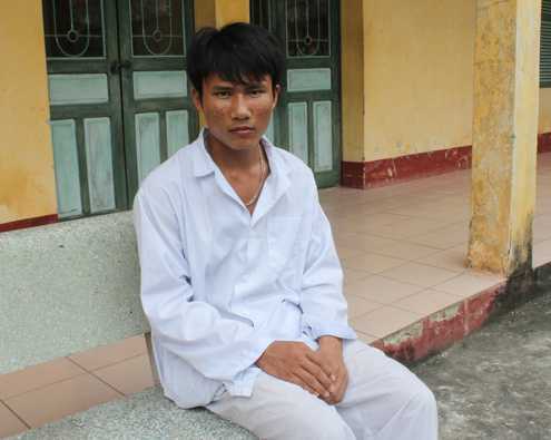 Nam sinh ‘đạp xe 300 km đi thi’ sớm quay lại trường