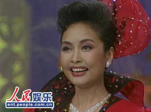 Ca khúc 'Núi cao sông dài' - Bành Lệ Viện