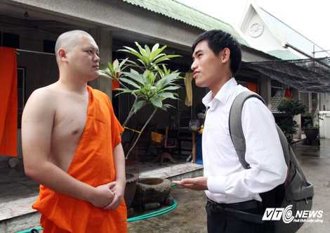 Tận thấy Beckham trong điện thờ ở Bangkok