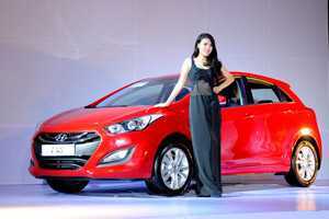 Cuối năm, còn xe mới nào ‘dám’ về VN?