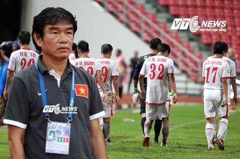 Tuyển Việt Nam: Cái ‘chết’ đến từ những đổi thay