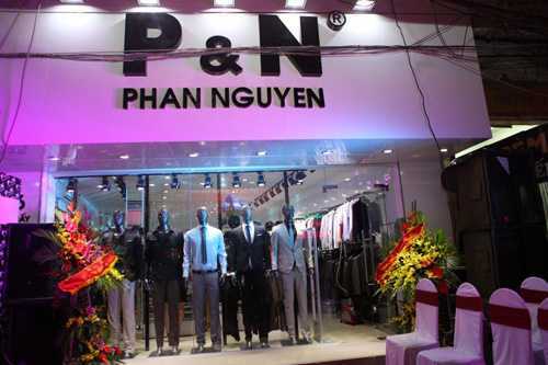 Khai trương Showroom Phan Nguyễn - hưởng ngàn ưu đãi