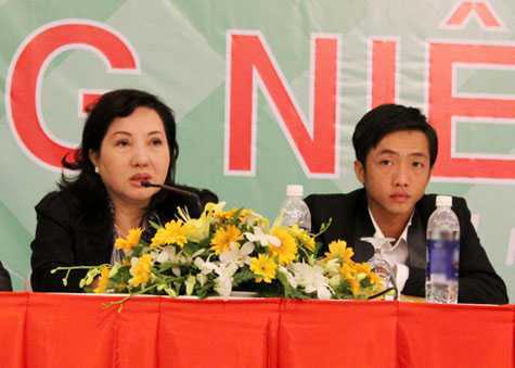 'Truyền ngôi, kế vị' trong các gia đình giàu nhất VN