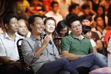 Video: Thí sinh VN Idol khiến chồng Mỹ Linh nhớ vợ