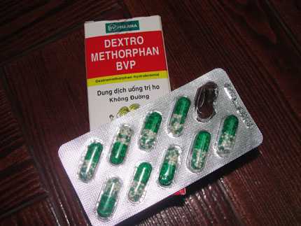 Bị sảy thai khi dùng thuốc ho chứa chất gây nghiện