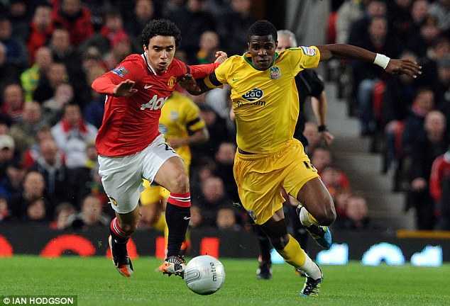 Phát sóng trực tiếp Ngoại hạng Anh trên máy bay