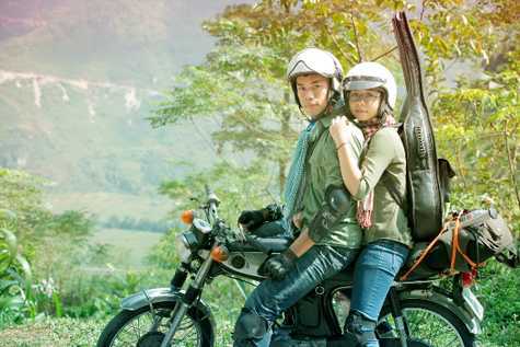 Trò chuyện cùng cặp đôi sinh viên trong clip tình yêu