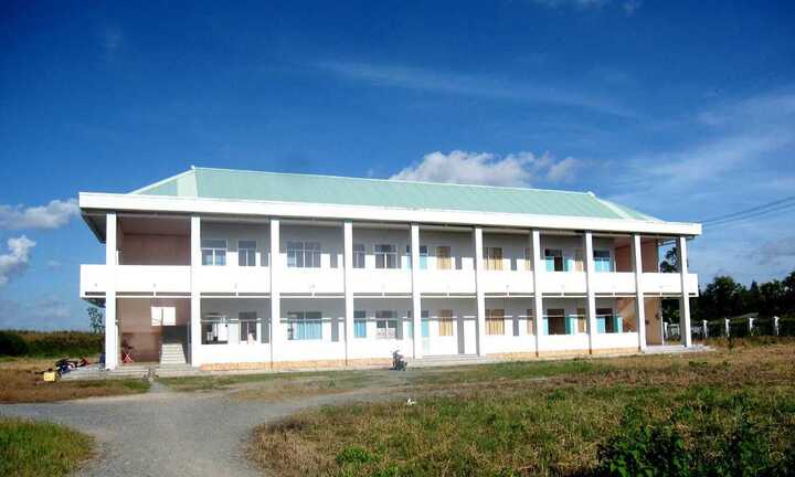 Bạc Liêu: Trường trăm tỷ chỉ phục vụ... 10 học viên