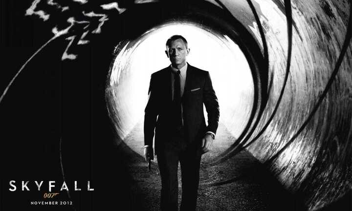 'Skyfall' tước lại ngôi vị của 'Hừng đông'